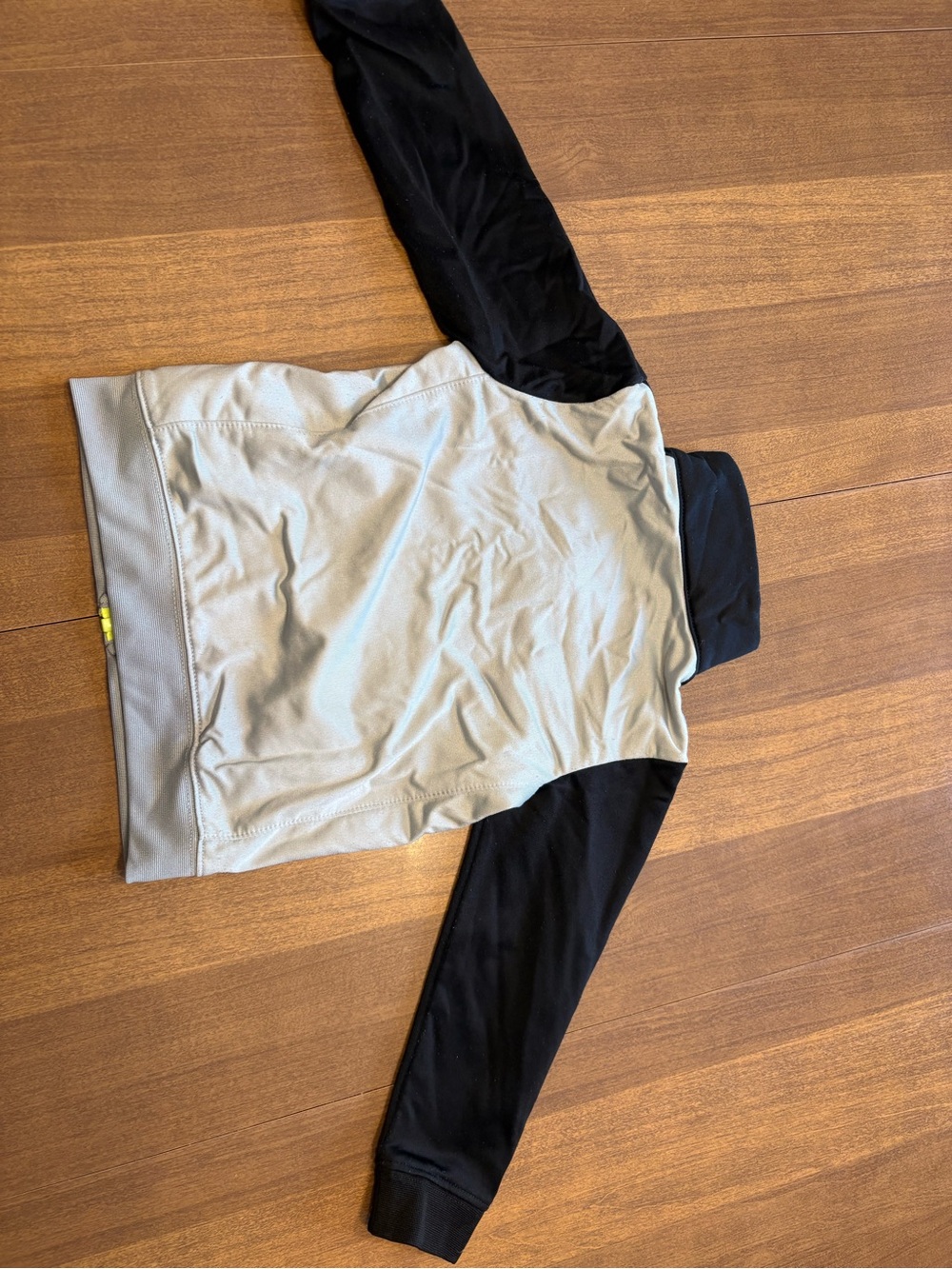 Nike jacket - Picture 2 of 4